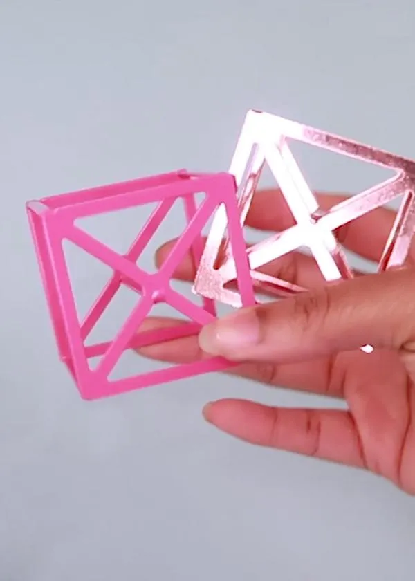 A : AOA Cubie Blender Holder - Pink