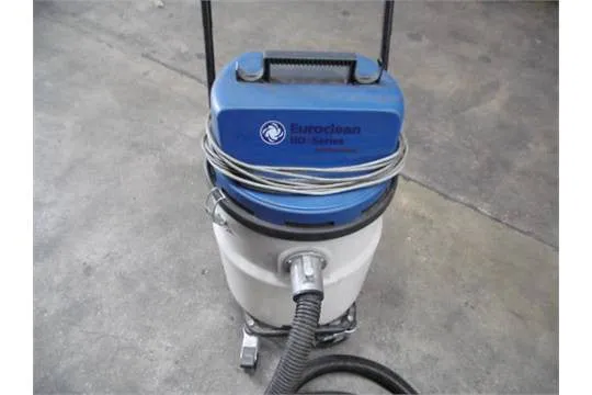 Nilfisk UZ878 and Electrolux Euroclean UZ878 Wet and Dry Industrial Vacuum Cleaner