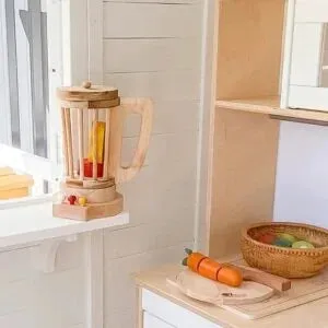 QToys Australia (USA) WOODEN BLENDER