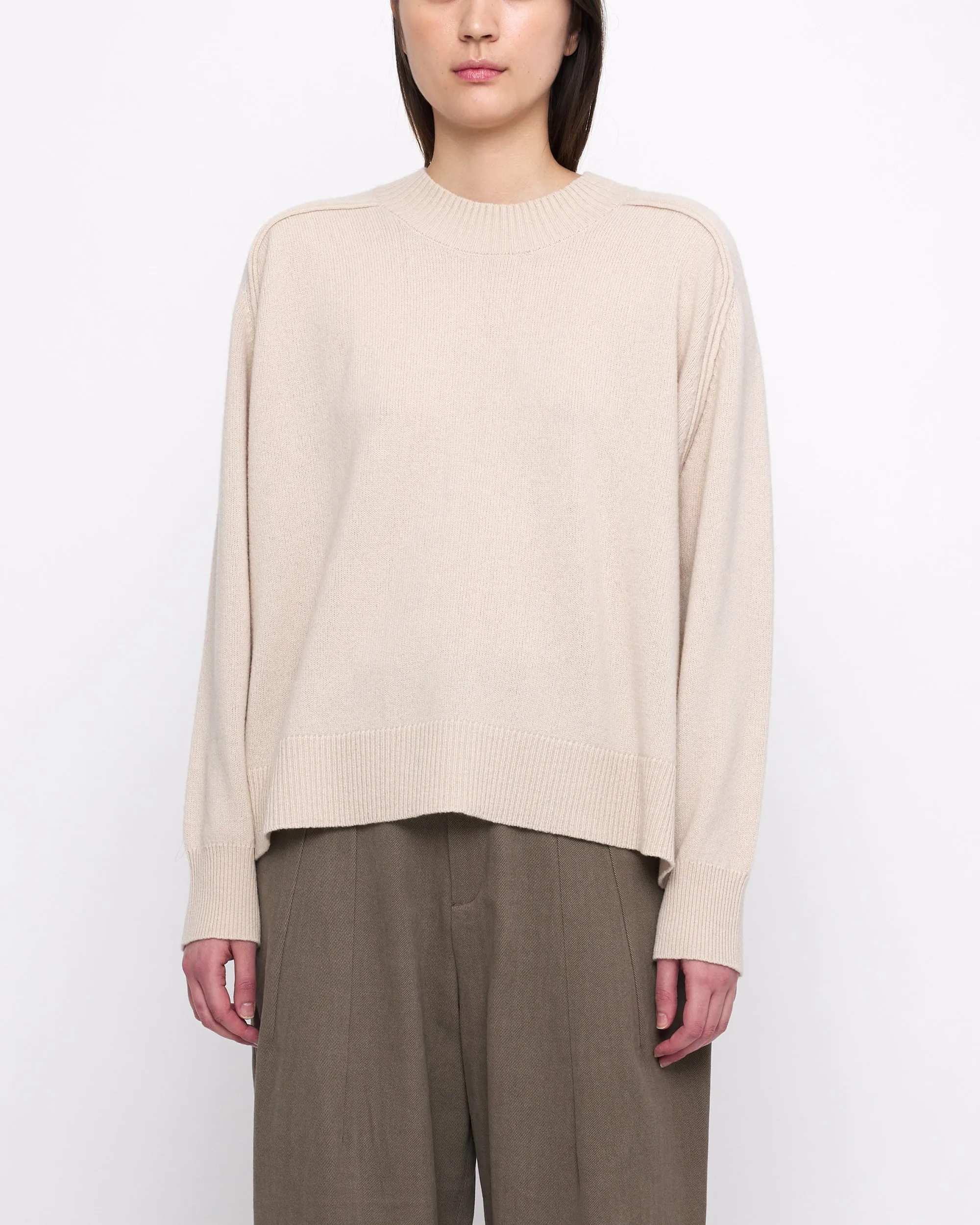 Relaxed Rolled Seam Sweater - FW24 - Beige-White